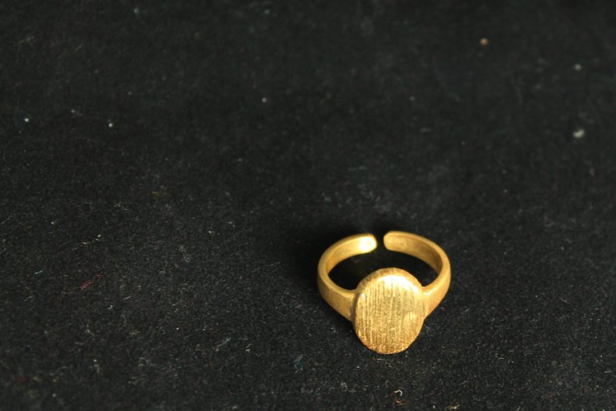 Egg Gold Ring by MYMigma